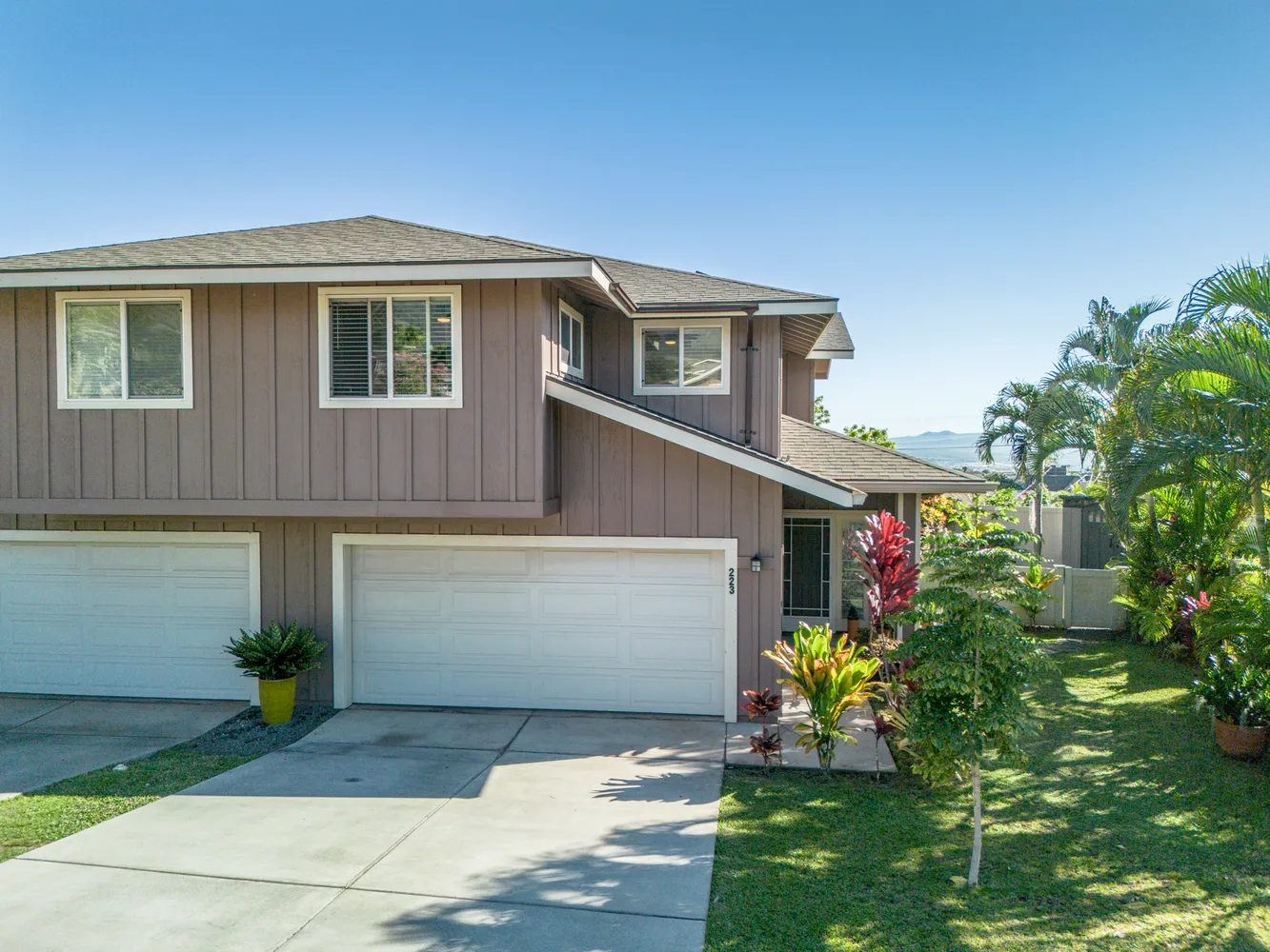 $975,000 | 223 Lau Oliwa Loop, Unit 38, Wailuku, HI 96793