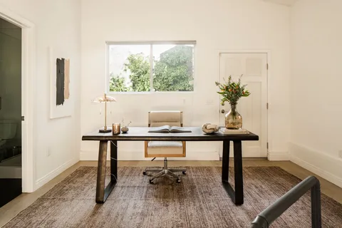 $2,849,000 | 11202 Canton Drive, Studio City, CA 91604