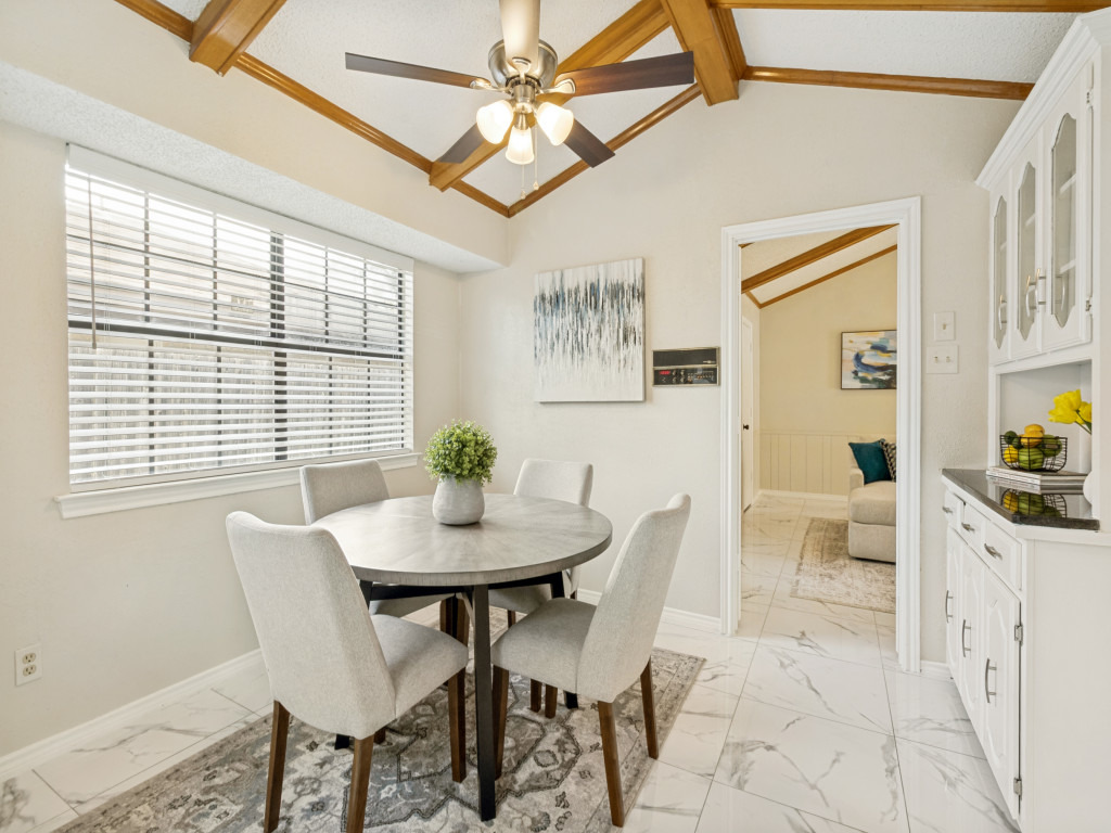 12922 Jasoncrest Trail Dallas, TX 75243 - Photo 11 of 28
