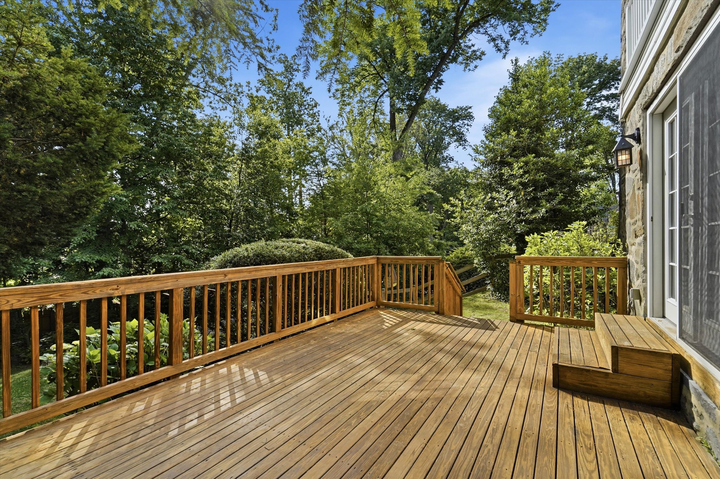 570 Strathmore Road Havertown, PA 19083 - Photo 31 of 33