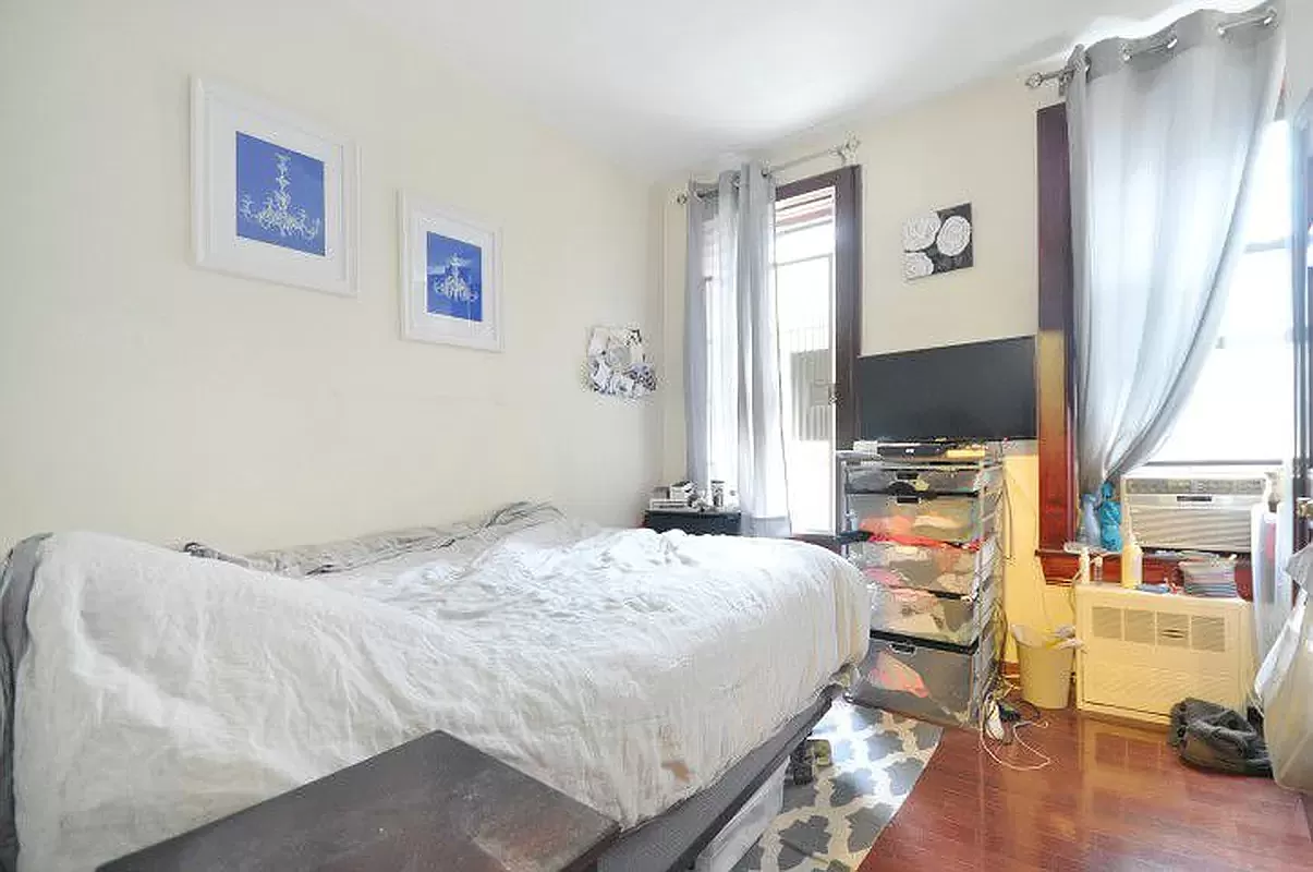 416 East 71st Street, Unit 22 Manhattan, NY 10021 - Photo 5 of 8