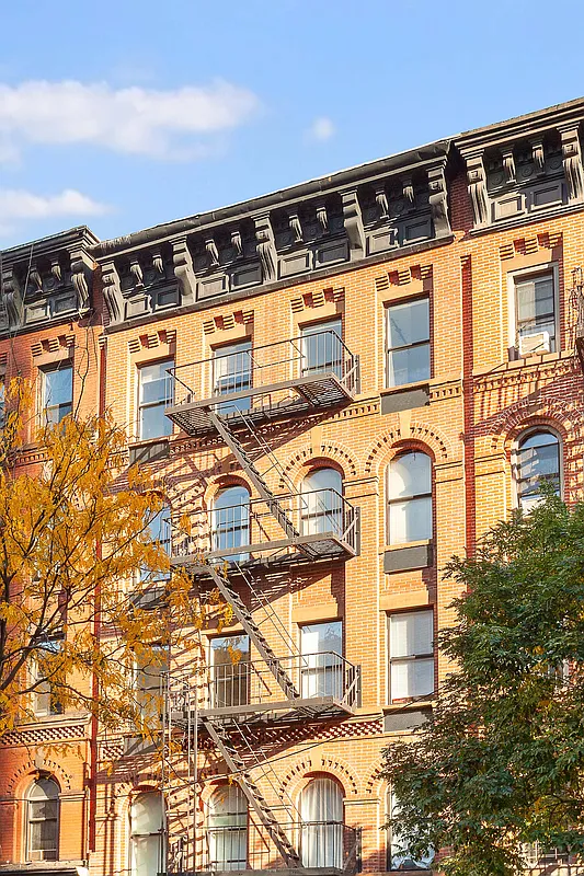 1582 York Avenue, Unit 5D Manhattan, NY 10028 - Photo 5 of 10