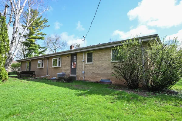 $399,900 | 4745 Shasta Drive, Brookfield, WI 53045