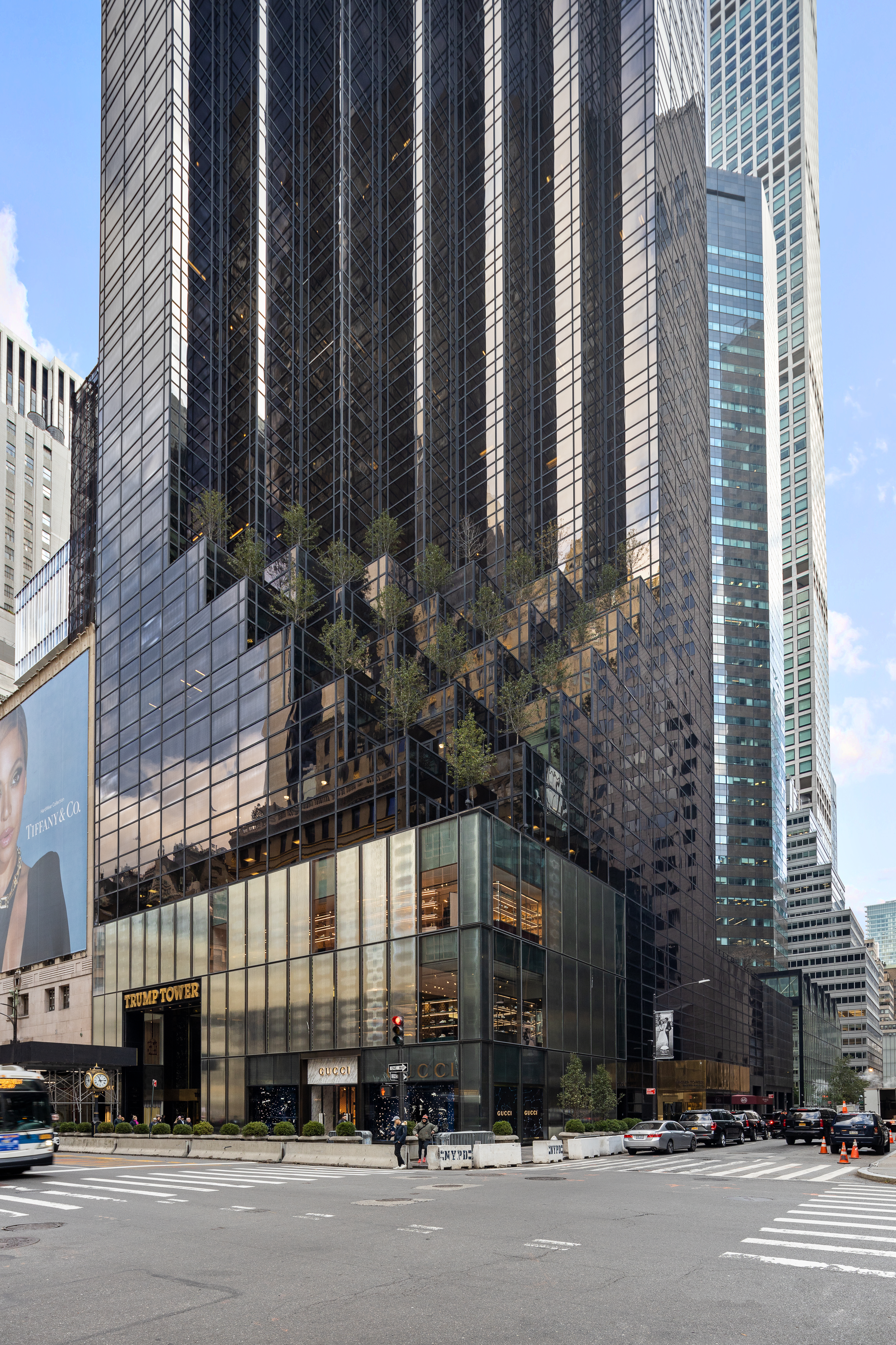 721 5th Avenue, Unit 63C Manhattan, NY 10022 - Photo 8 of 9