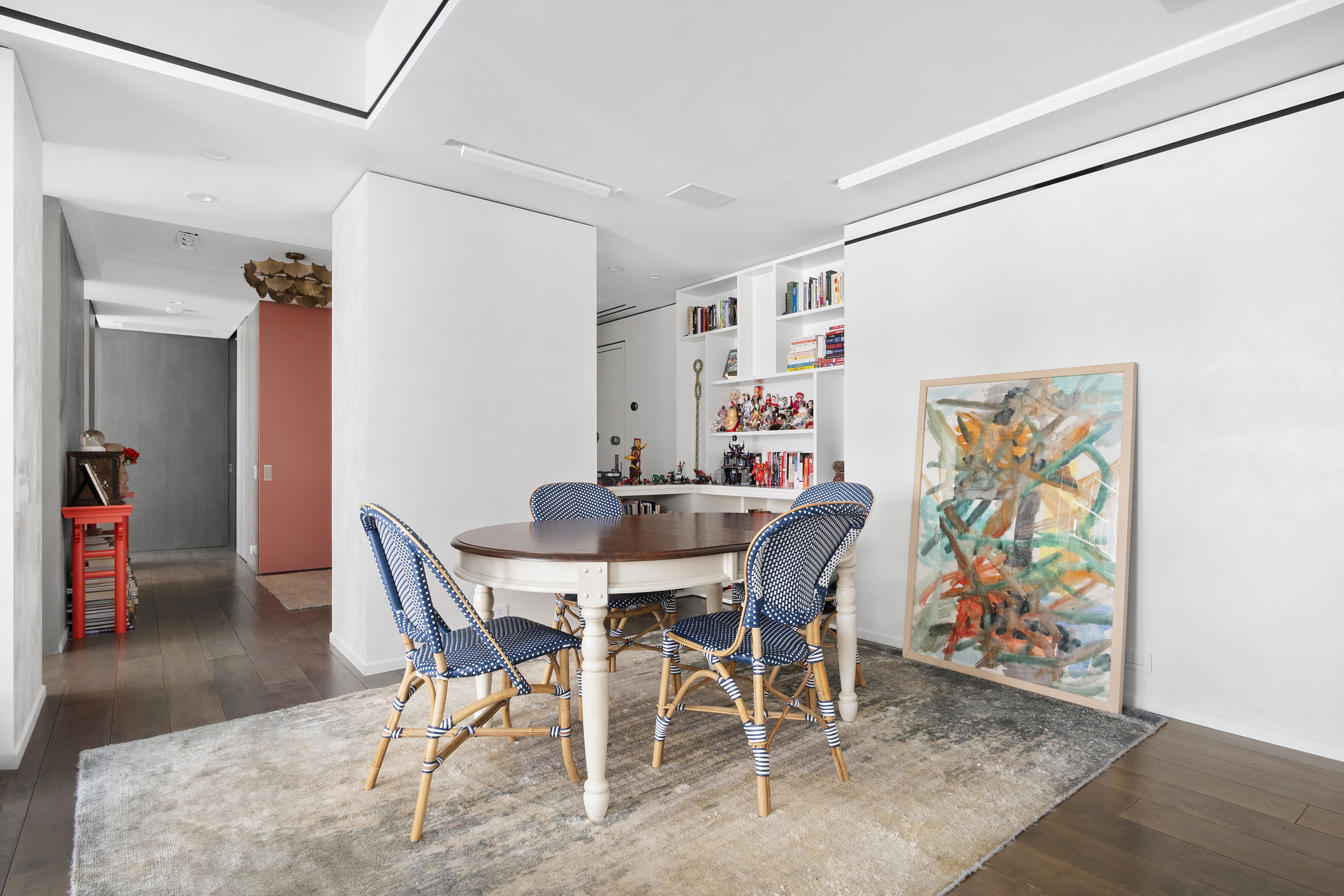 20 West 72nd Street, Unit 500 Manhattan, NY 10023 - Photo 4 of 12 a view of a dining room with furniture