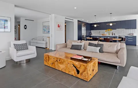$2,200,000 | 9 Island Avenue, Unit 407, Miami Beach, FL 33139