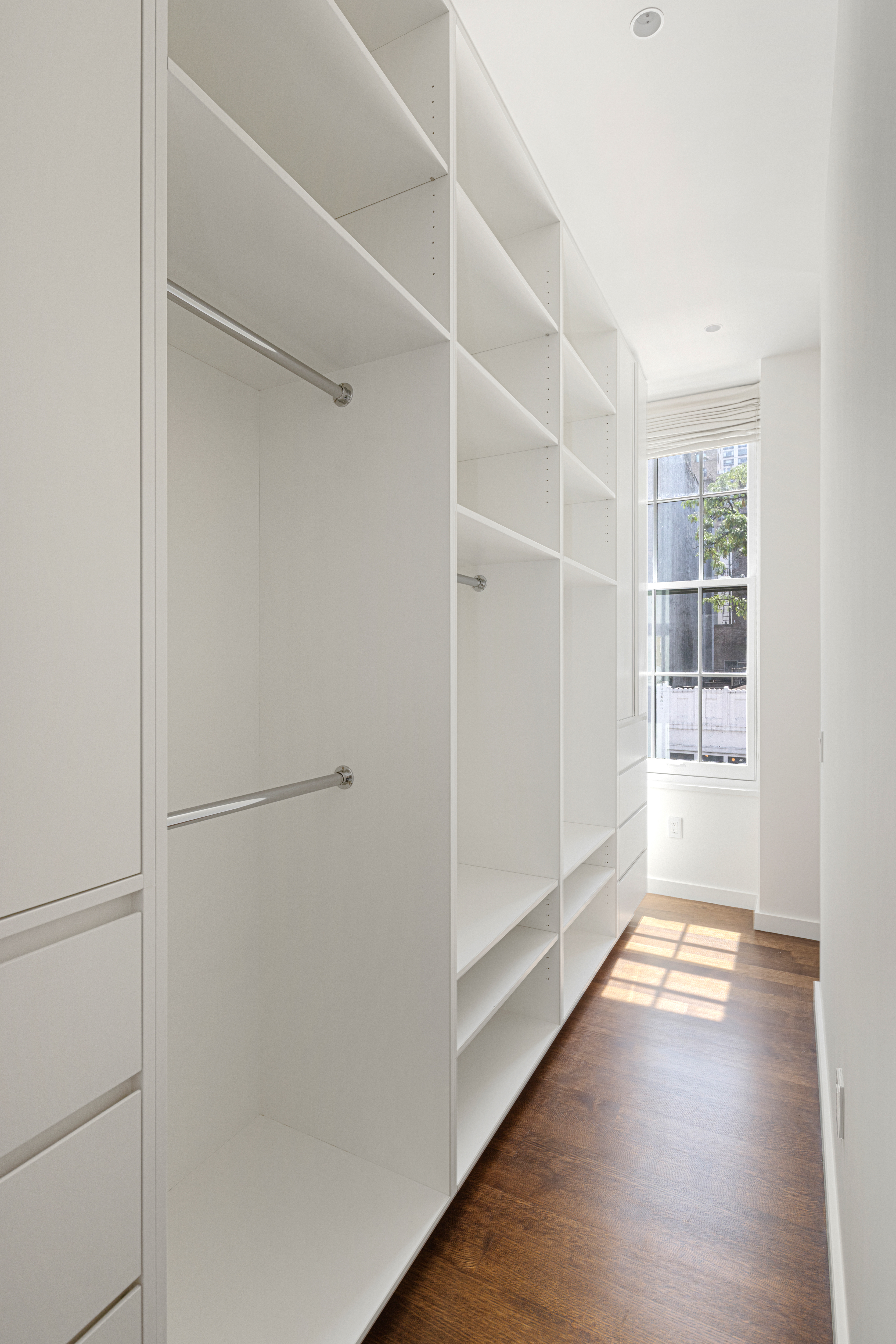 131 East 70th Street, Unit 3 Manhattan, NY 10021 - Photo 11 of 15