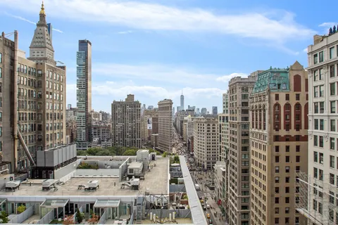 $1,095,000 | 241 5th Avenue, Unit 12C | NoMad