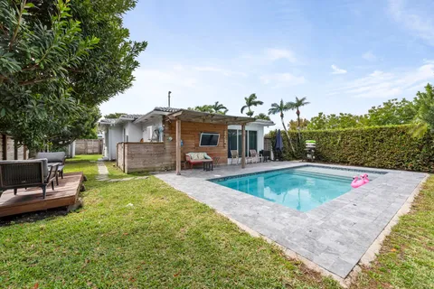 $999,999 | 409 North 14th Avenue, Hollywood, FL 33020