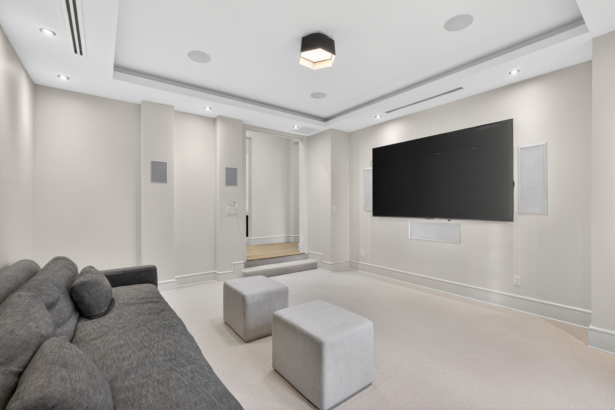 17 Carrick Road Palm Beach Gardens, FL 33418 - Photo 30 of 37