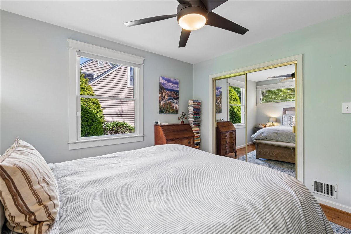 905 Robin Road Silver Spring, MD 20901 - Photo 18 of 43