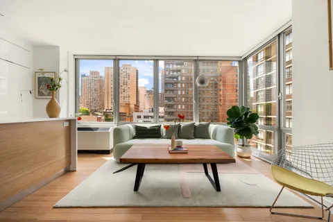 $1,795,000 | 303 East 33rd Street, Unit 7N | Kips Bay