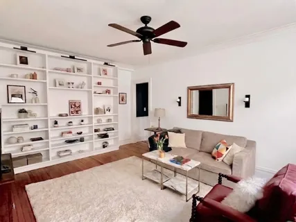 $519,000 | 136 East 36th Street, Unit 5D | Murray Hill