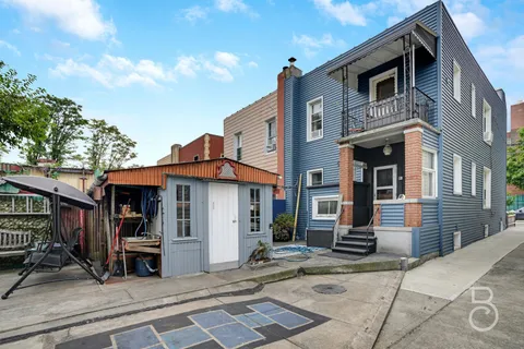 $1,379,000 | 37-09 20th Road | Astoria