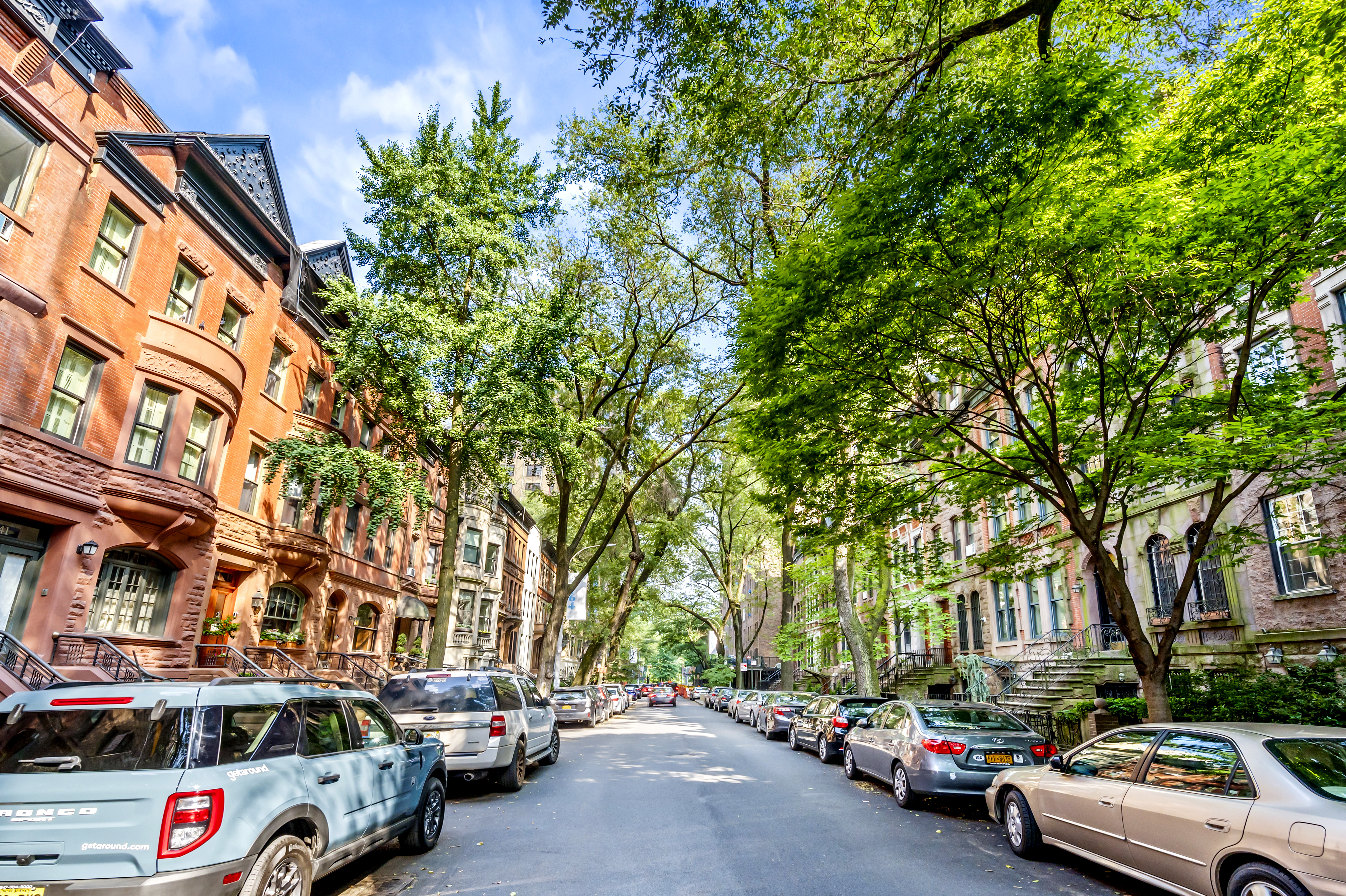 53 West 94th Street Manhattan, NY 10025 - Photo 11 of 12 a view of a cars park in front of a building
