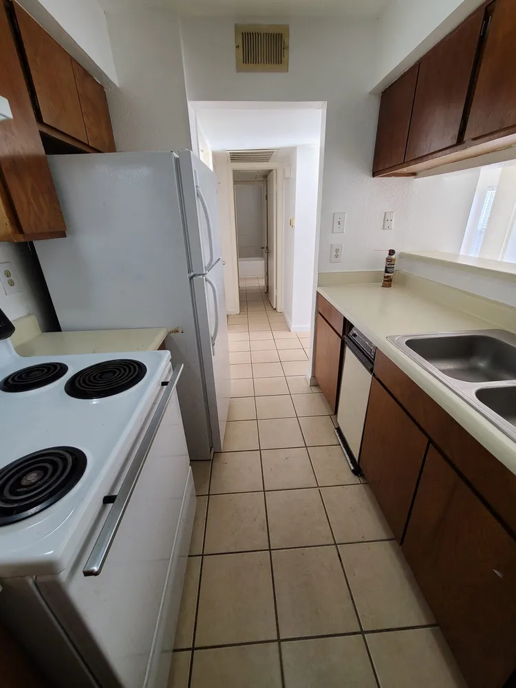 $69,000 | 2822 South Bartell Drive, Houston, TX 77054