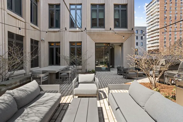 $3,850,000 | 543 West 122nd Street, Unit PH31A | Morningside Heights