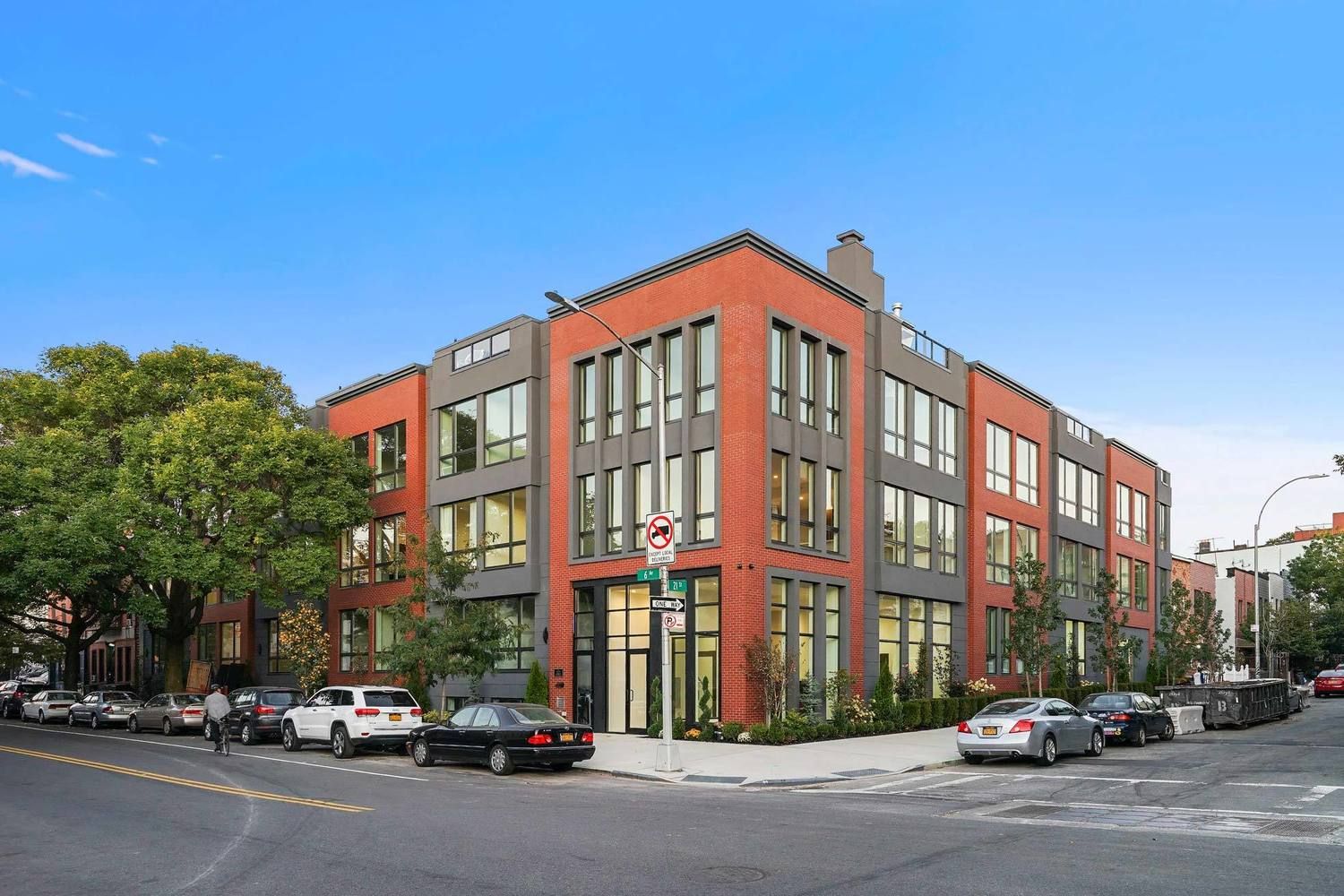 695 6th Avenue, Unit 2D Brooklyn, NY 11215 - Photo 11 of 12