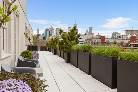 $5,350,000 | 72 Poplar Street, Unit PH | Brooklyn Heights