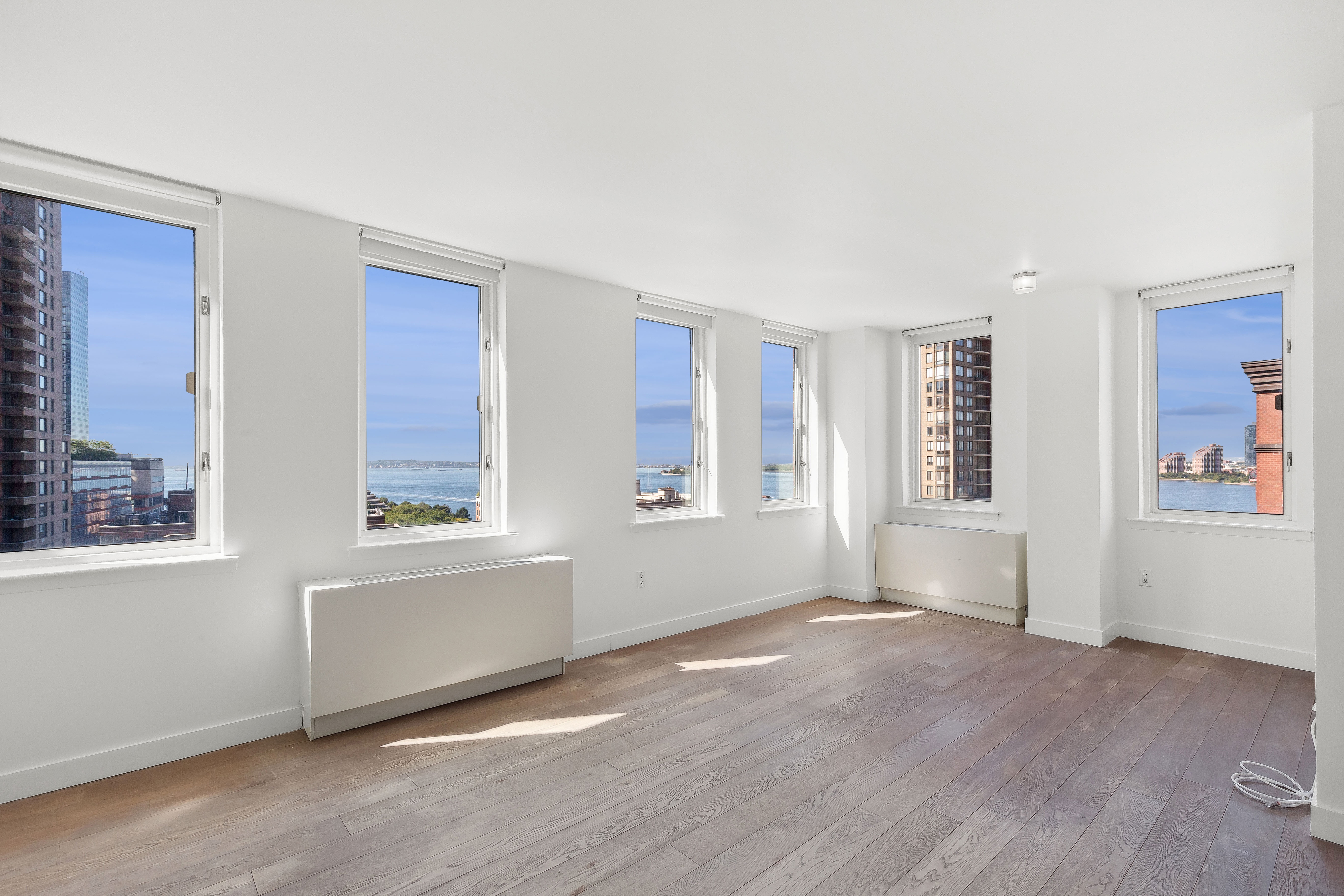 225 Rector Place, Unit 15G Manhattan, NY 10280 - Photo 1 of 8