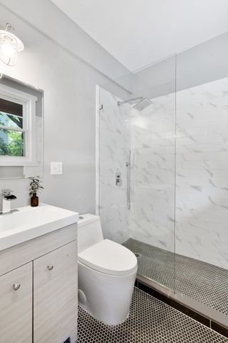 $2,795,000 | 542 East 24th Street | South Midwood