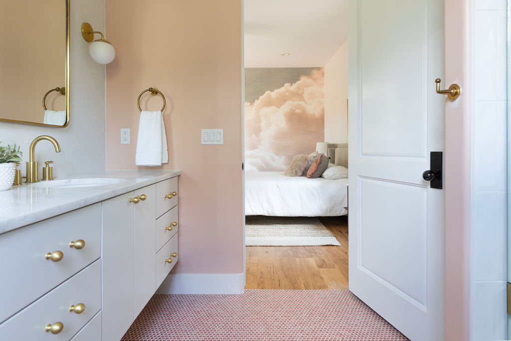 400 Inwood Road Austin, TX 78746 - Photo 41 of 43 a en suite bathroom with a double vanity sink and a mirror