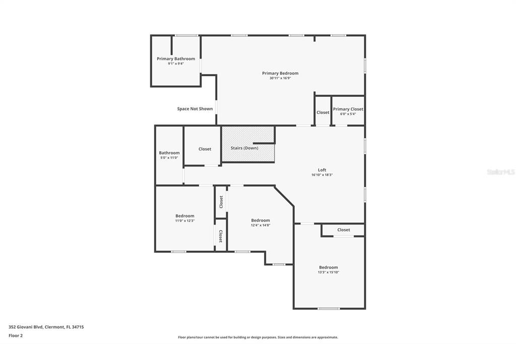 352 Giovani Boulevard Clermont, FL 34715 - Photo 37 of 46 a picture of a hallway with white walls