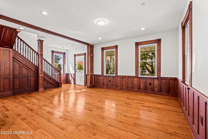73 3rd Avenue Atlantic Highlands, NJ 07716 - Photo 9 of 54