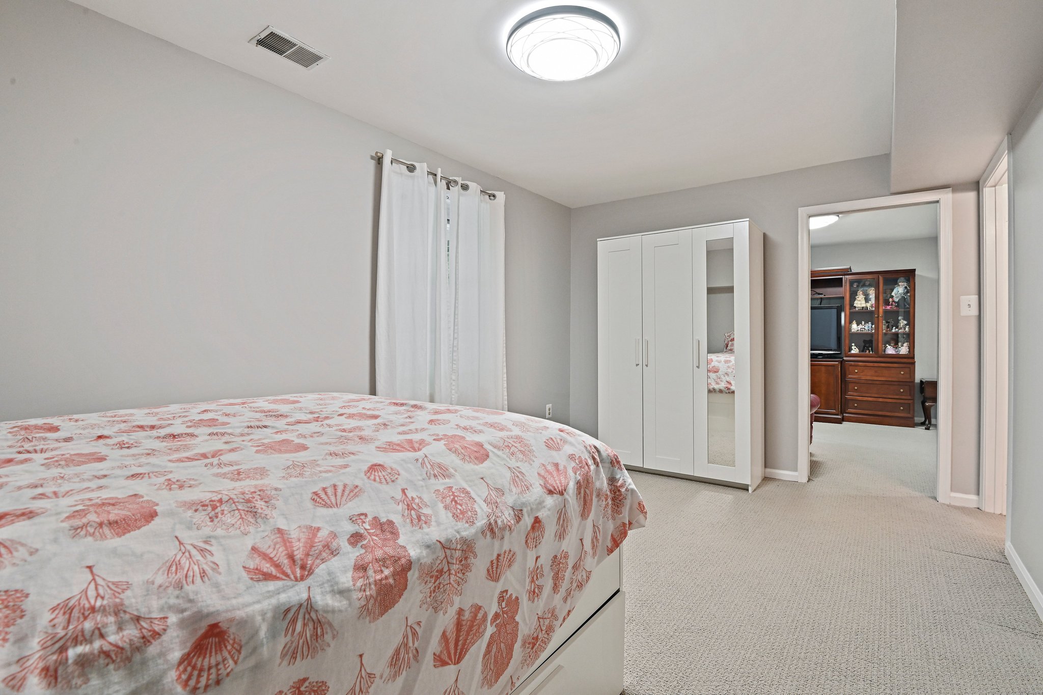 9830 Faust Drive Vienna, VA 22182 - Photo 58 of 73
