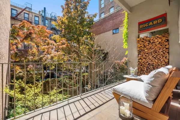 $1,800,000 | 228 West 21st Street, Unit 2 | Chelsea