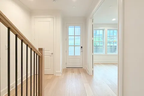 $789,900 | 2401 Canton Street, Unit 1005, Dallas, TX 75201
