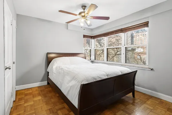 $520,000 | 166 East 35th Street, Unit 5C | Murray Hill