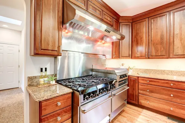 $1,795,000 | 12710 Travilah Road, Potomac, MD 20854