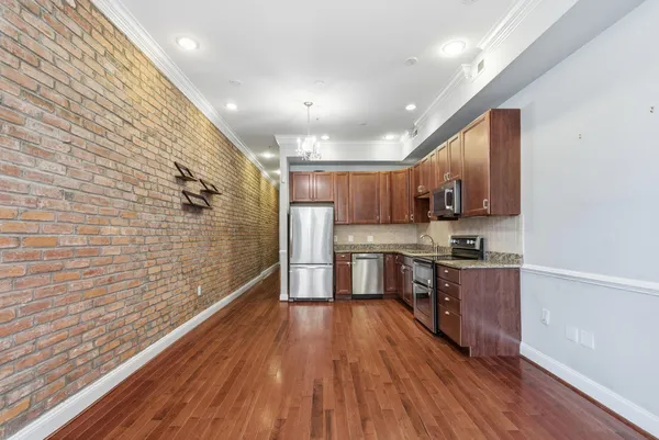 $565,000 | 1430 Newton Street Northwest, Unit 201, Washington, DC 20010