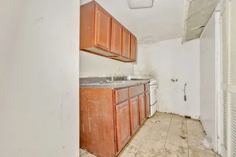 $925,000 | 610 Ashford Street | New Lots