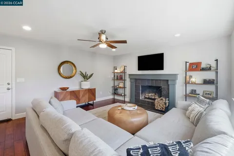 $1,125,000 | 1795 Klier Drive, Concord, CA 94518