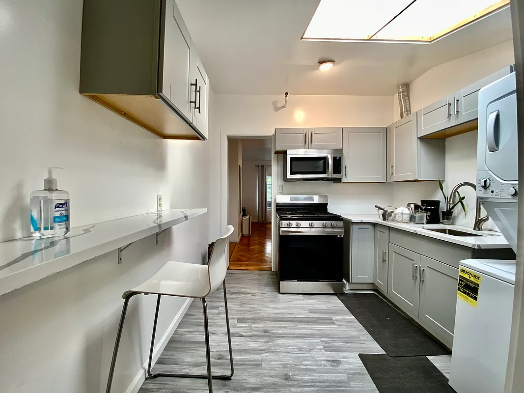 312 Decatur Street, Unit 3 Brooklyn, NY 11233 - Photo 2 of 6