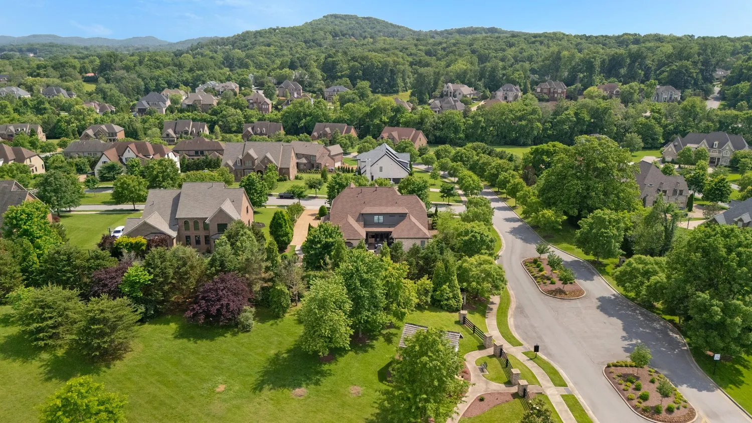 an aerial view of multiple house