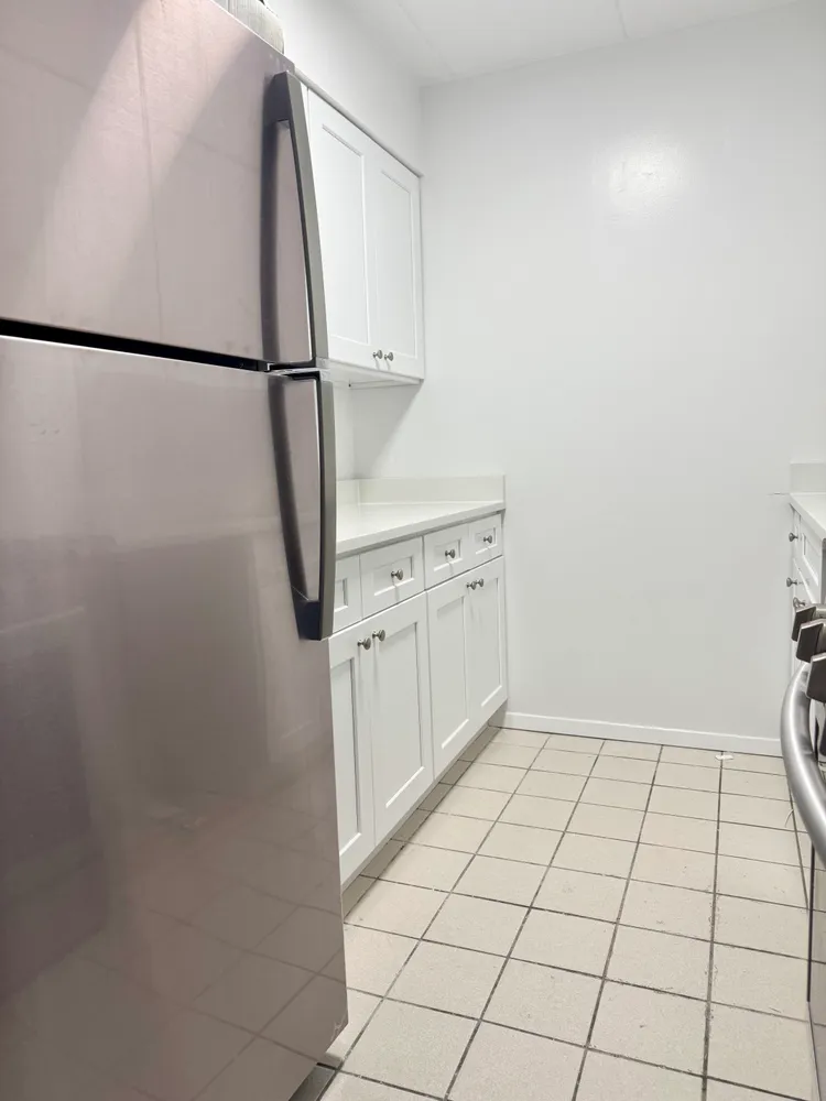$3,300 | 59-06 38th Avenue, Unit 4B | Woodside