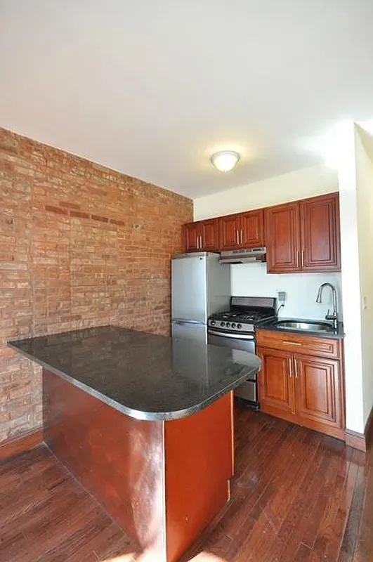 $3,250 | 422 Amsterdam Avenue, Unit 4C | Upper West Side