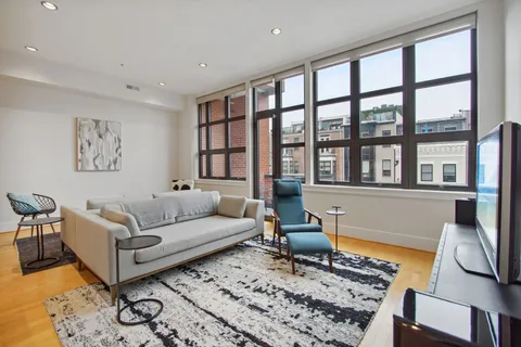 $899,000 | 2117 10th Street Northwest, Unit 202, Washington, DC 20001