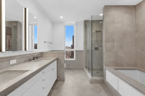 $3,150,000 | 351 East 51st Street, Unit PH5C | Midtown East