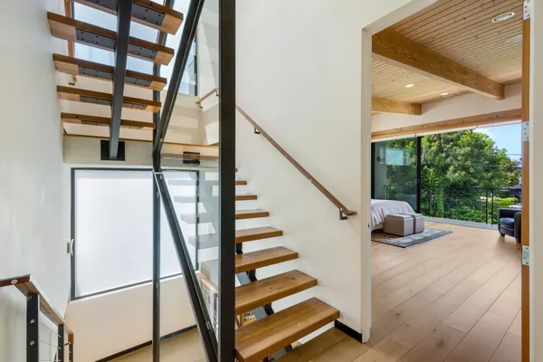 $3,825,000 | 2325 Cloy Avenue, Venice, CA 90291