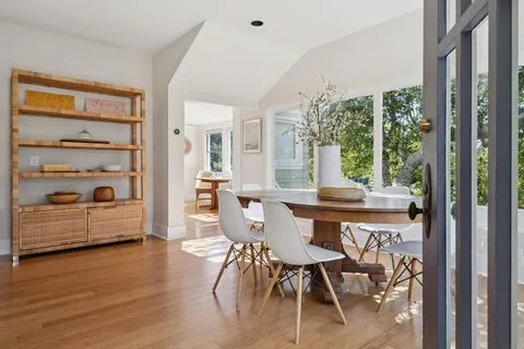 $3,680,000 | 40 Laurel Avenue, Stinson Beach, CA 94970