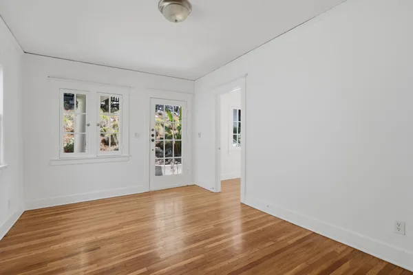 $1,495,500 | 3320 Hamilton Way, Los Angeles, CA 90026
