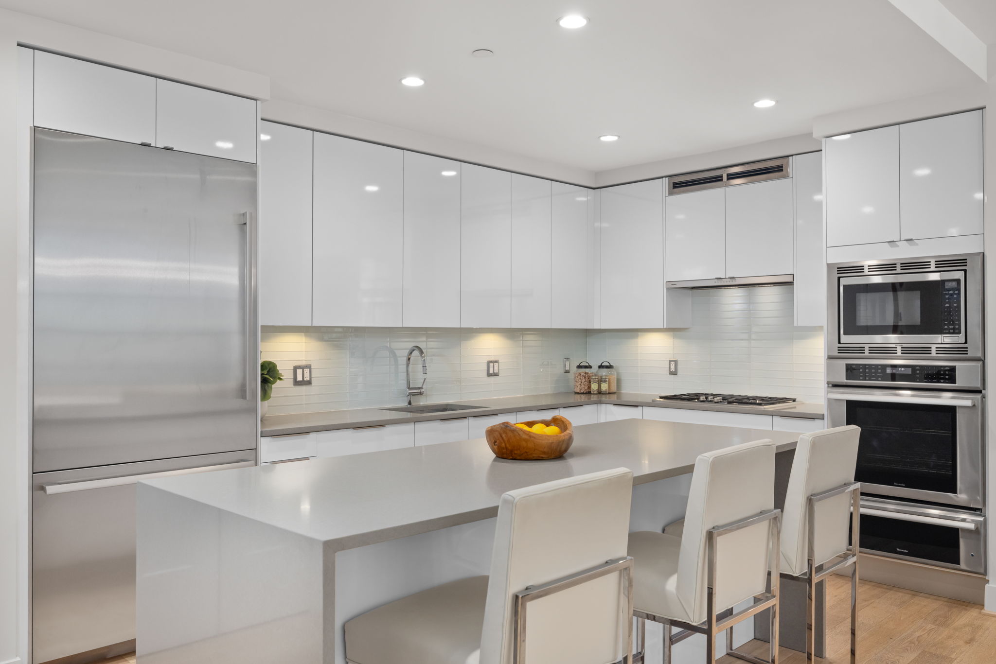 45 Sutton Square Southwest, Unit 406 Washington, DC 20024 - Photo 8 of 14