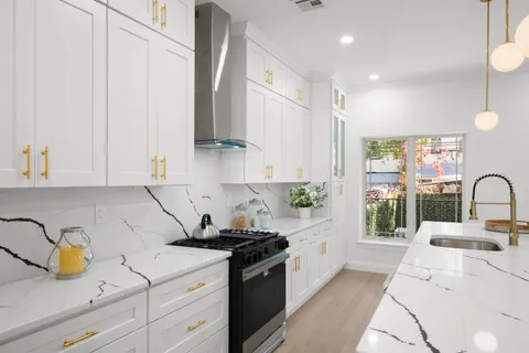 $1,895,000 | 84 Himrod Street | Bushwick