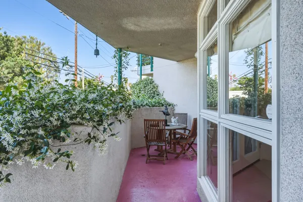 $1,495,000 | 2115 3rd Street, Unit 102, Santa Monica, CA 90405