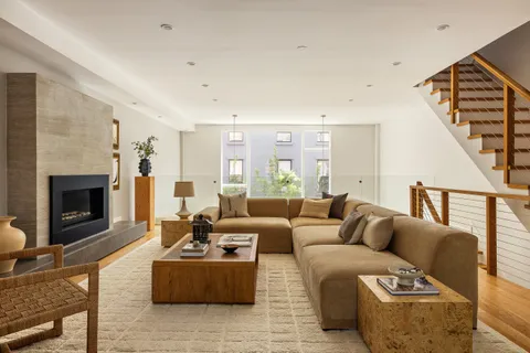 $6,695,000 | 539 Clinton Street | Carroll Gardens