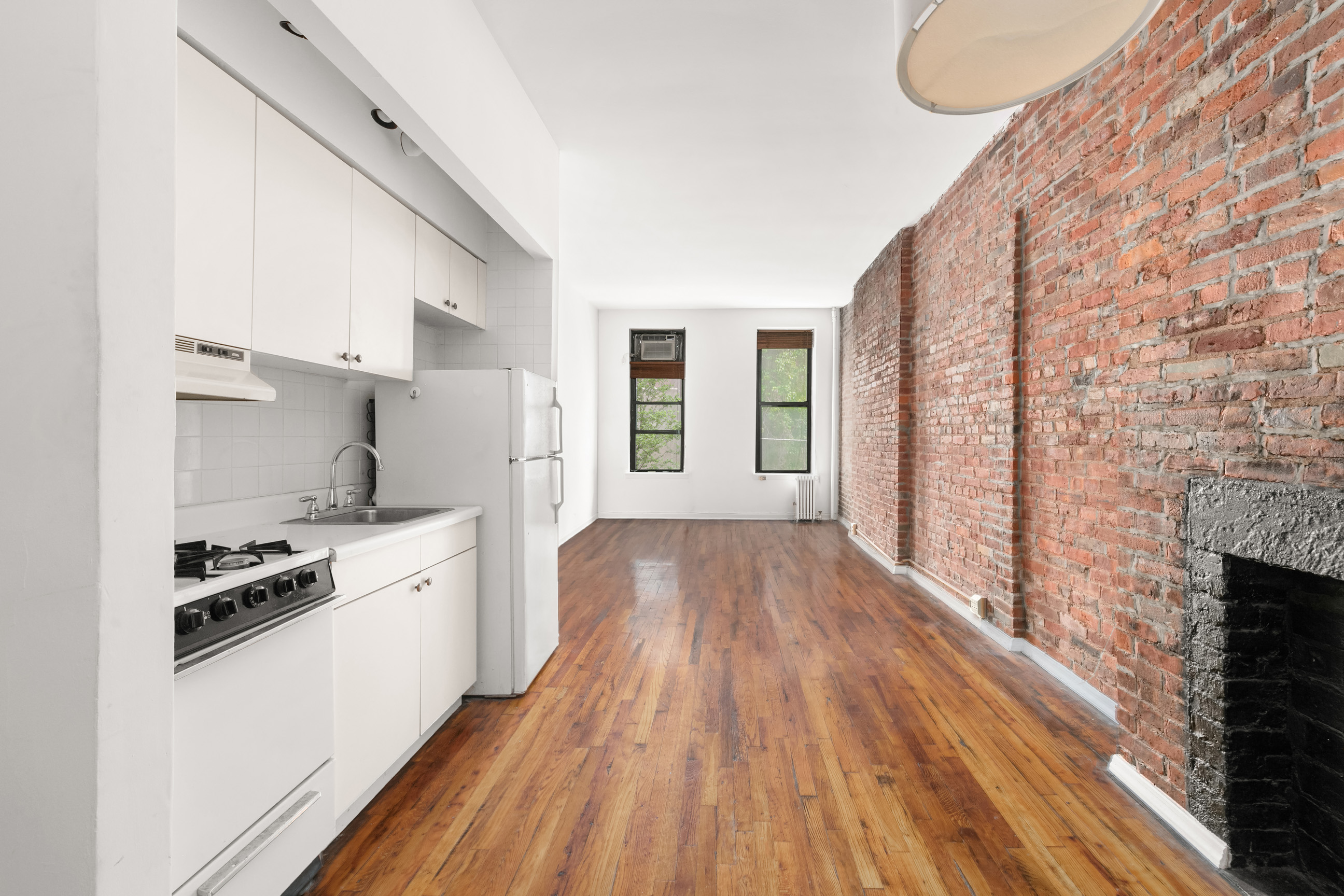 145 Sullivan Street, Unit 2B Manhattan, NY 10012 - Photo 2 of 7